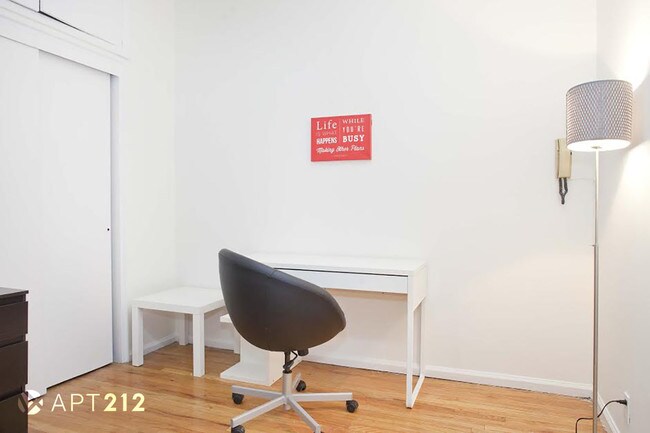 Building Photo - 1464 1st Ave