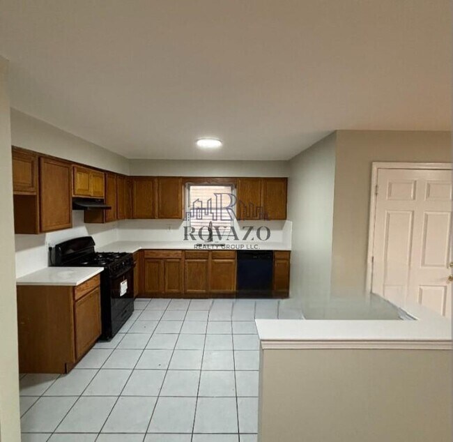 Foto del edificio - 297 Avon Ave