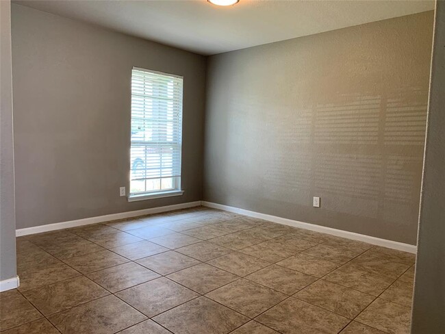 Building Photo - 9952 Morgan Creek Ln