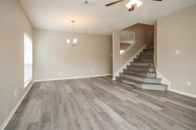 Building Photo - 4334 Egret Dr