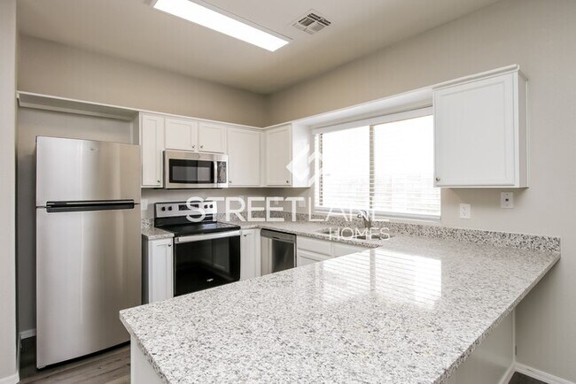 Building Photo - Charming 3 bedroom home in Apache Junction!