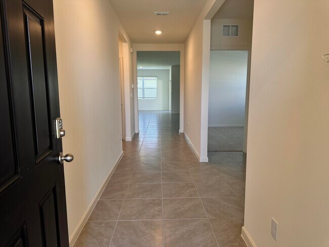 Building Photo - 6404 Topaz Dr