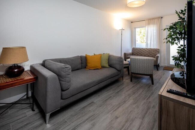 Foto del edificio - 2800 SW 4th St