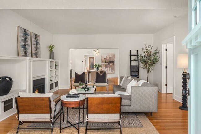 Foto del edificio - 6750 12th Ave NW