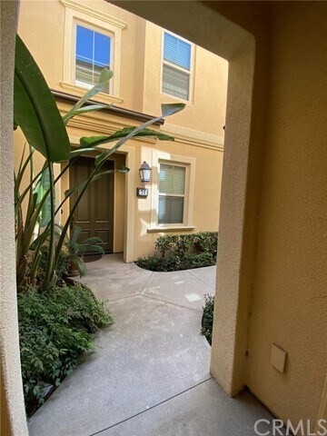 Building Photo - 56 Overbrook
