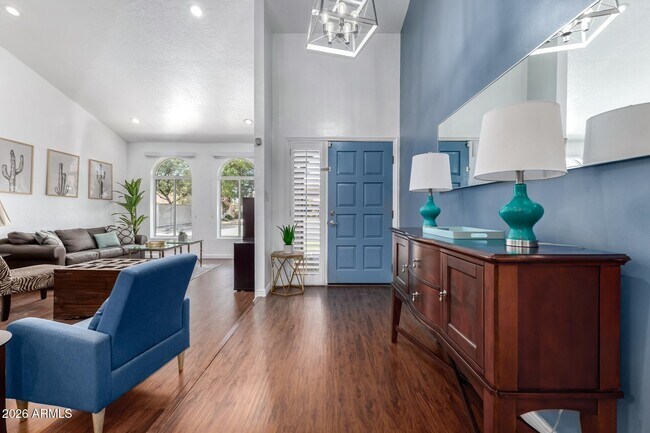 Foto del edificio - 11401 N 45th Pl