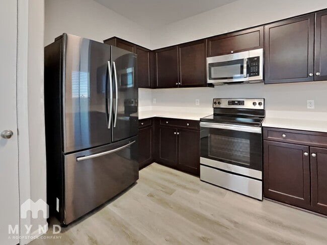 Foto del edificio - 6330 S 252nd Ln