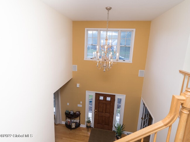 Building Photo - 101 Queen Anne Dr