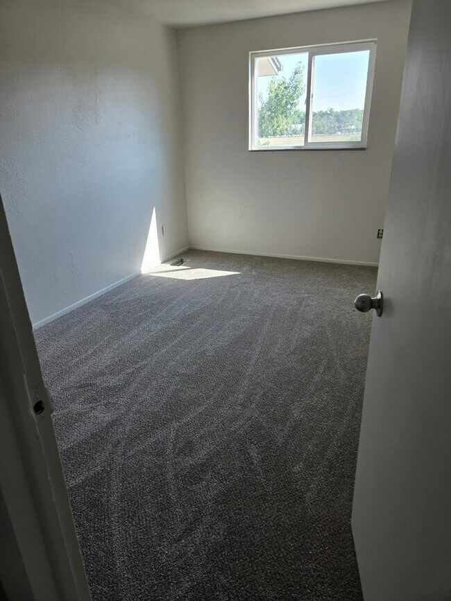 Foto del edificio - 9052 W Washburn Pl