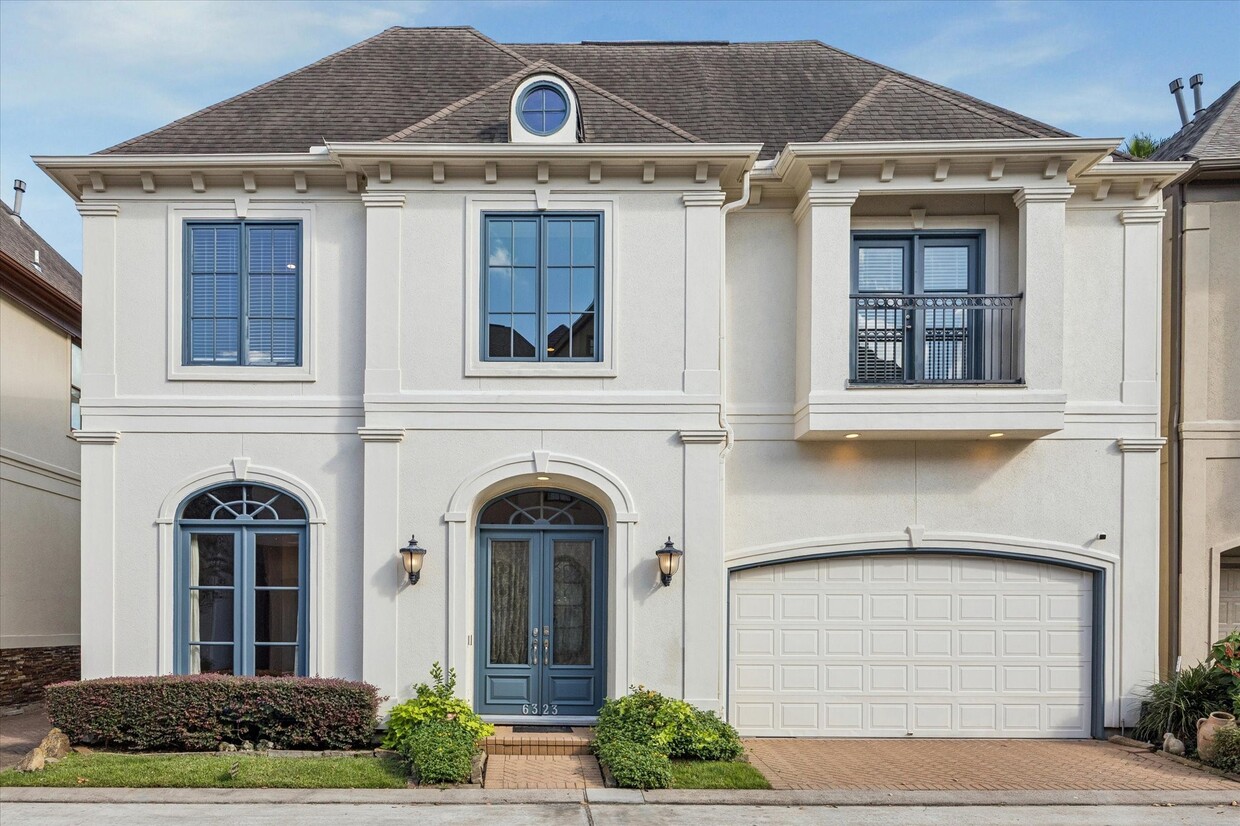 Foto principal - 6323 E Mystic Meadow