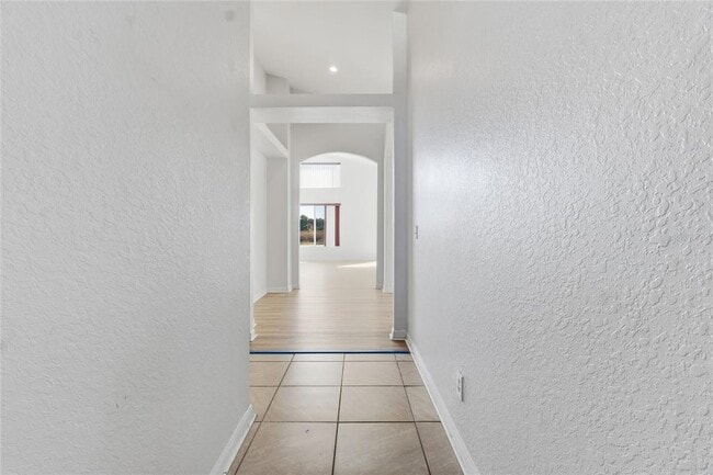 Building Photo - 2764 Rochelle Dr