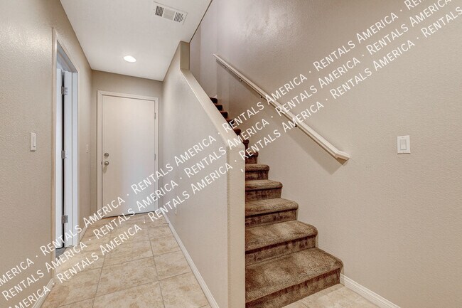 Foto del edificio - 4650 Ranch House Rd