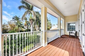 Building Photo - 1550 Gordon Dr
