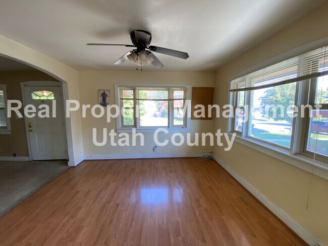 Building Photo - Great Provo Duplex