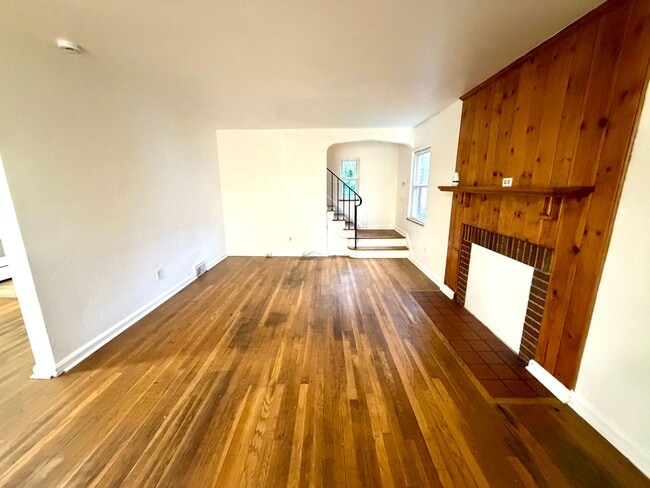 Foto del edificio - 2725 Glen Mawr St