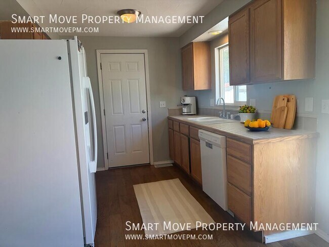 Foto del edificio - 5216 W Wylie Ln