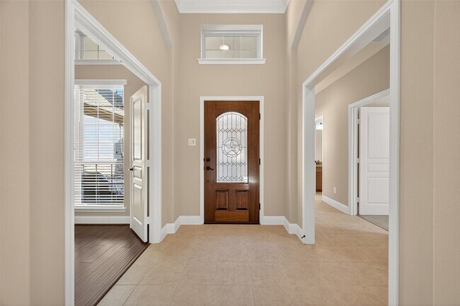 Building Photo - 21331 Winding Path Way