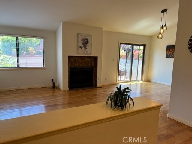 Primary Photo - 5 Laguna Ct