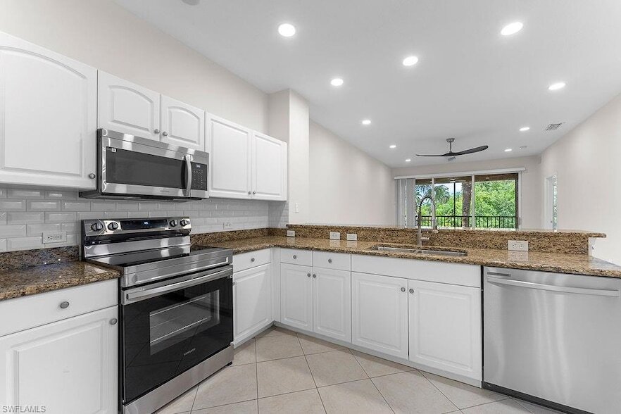Foto principal - 10041 Heather Ln