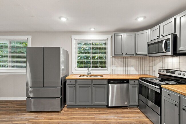 Foto del edificio - 714 27th Ave N