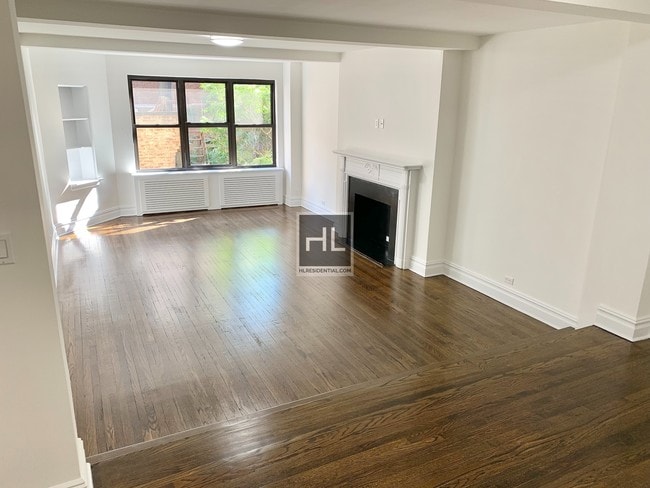 Building Photo - 20 5 AVENUE #7G