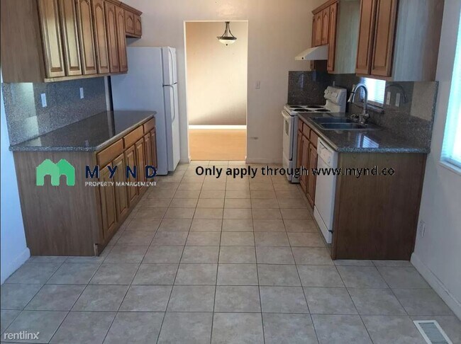 Foto del edificio - 5 br, 3 bath House - 1433 Partridge Dr