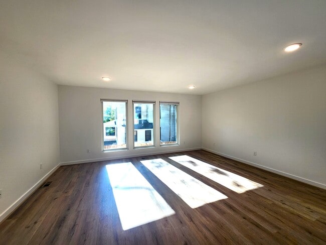 Foto del edificio - 1719 13th Ct S