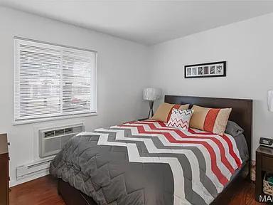 Building Photo - 7446 Sieloff Dr