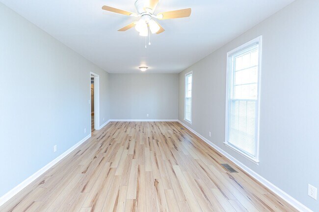Building Photo - Renovated Home in Gallatin, TN