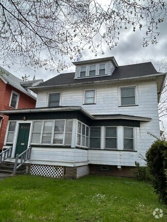 Building Photo - 1140 Plymouth Ave S