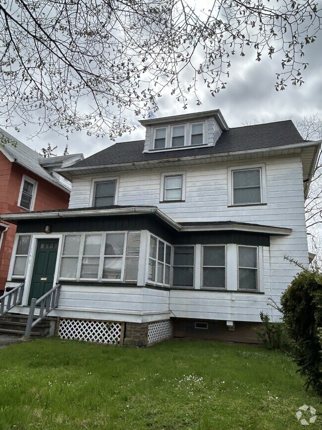 Building Photo - 1140 Plymouth Ave S