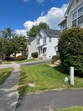 Building Photo - 12516 Eagle View Way