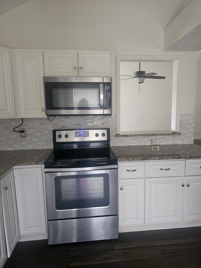 Foto del edificio - 2310 Cortland Cir