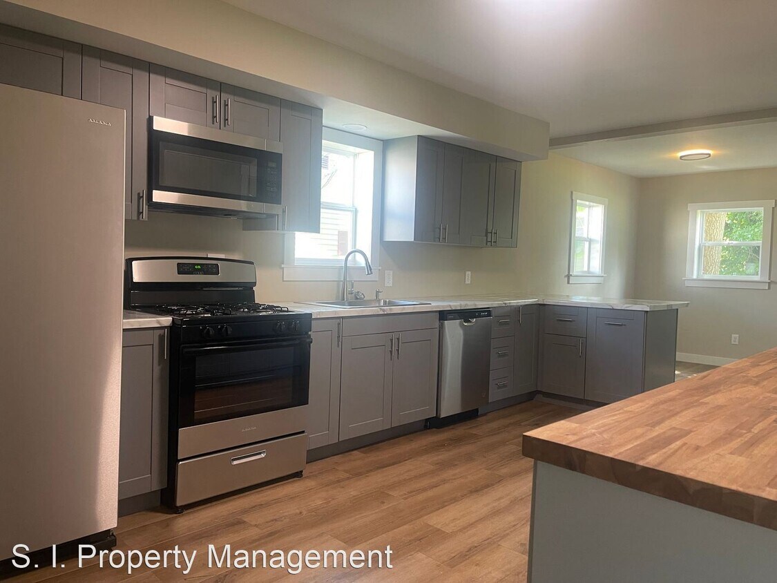 Primary Photo - 2 br, 1.5 bath House - 612 S 9th