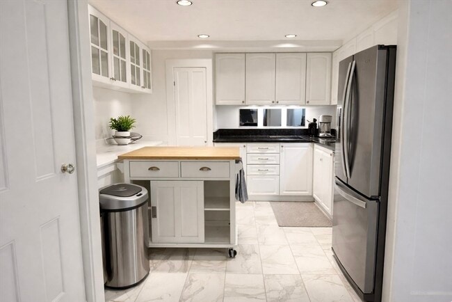 Foto del edificio - 246 Commonwealth Ave