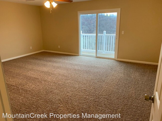 Building Photo - 522 Black Stone Dr