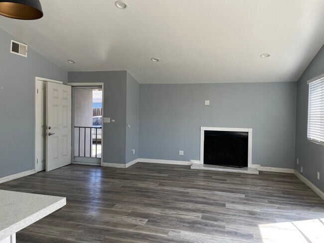 Foto del edificio - 506 W Gage Ave