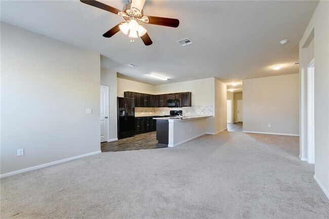 Building Photo - 15012 Bullbrier Rd