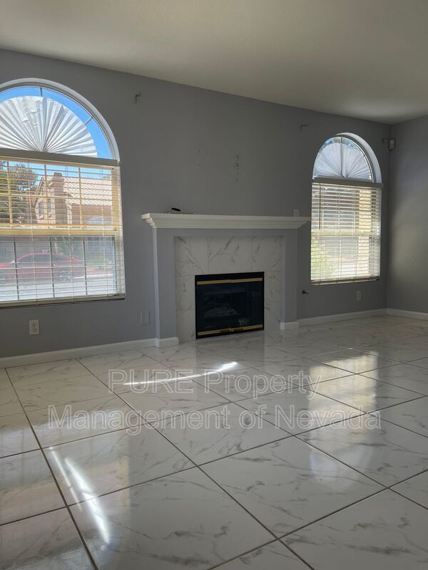 Building Photo - 2832 Mill Point Dr