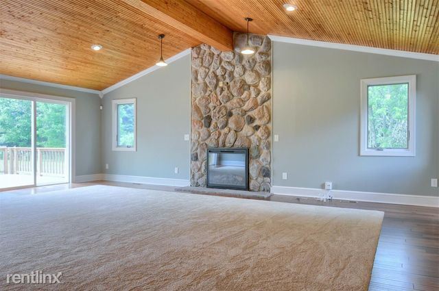 Building Photo - 3 br, 2.5 bath House - 1753 West Silverbel...
