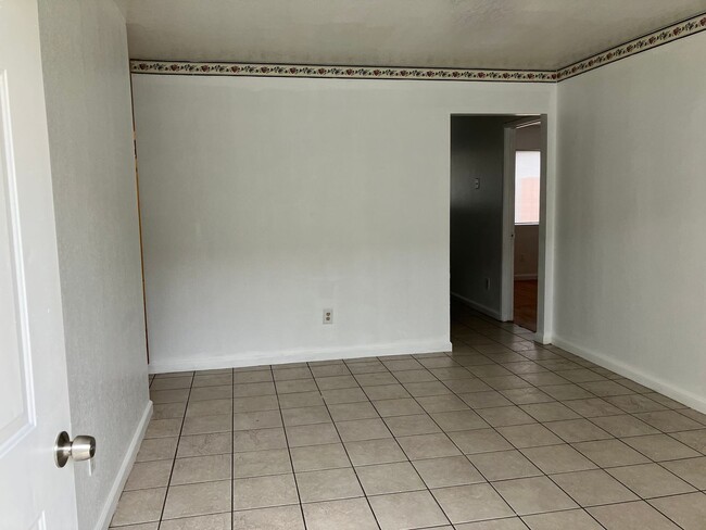 Photo - W 13th Apartment