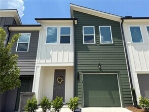 Building Photo - 1716 Gunnin Trce NW