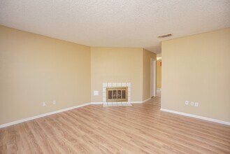 Building Photo - 2808 Grants Lake Blvd
