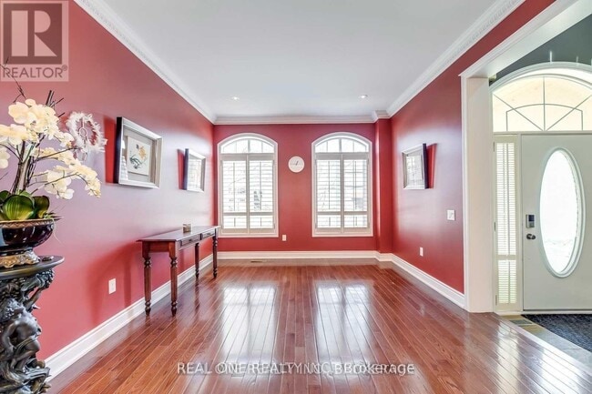 Building Photo - 96 Spring Azure Crescent