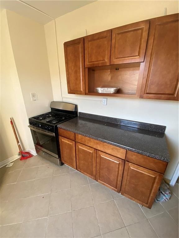 Foto del edificio - 558 Ralph Ave