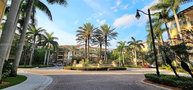 Foto del edificio - 16102 Emerald Estates Dr