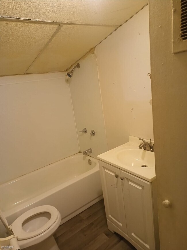 Foto del edificio - 3 br, 1 bath House - 514 Cleveland Street