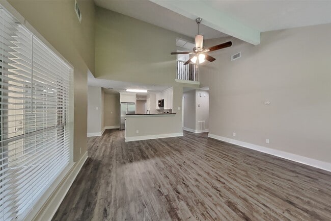 Foto del edificio - 2142 Musket Ridge Dr