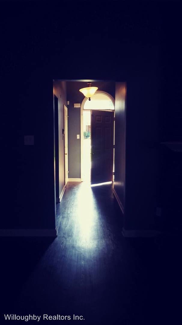 Foto del edificio - 3830 Walden Meadow Dr