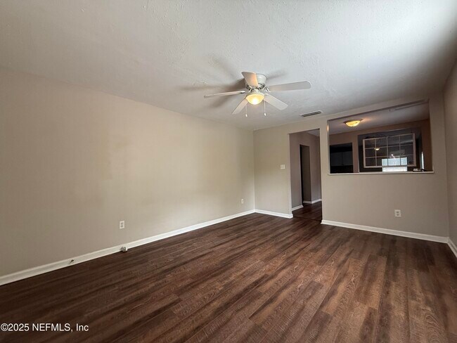 Foto del edificio - 509 Live Oak St